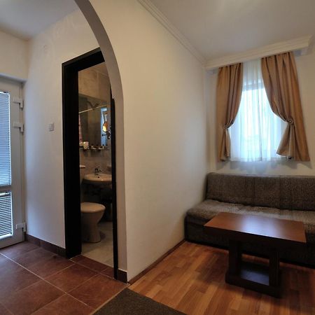 Vila Duric - Ex Hotel Duric Petrovac Oda fotoğraf
