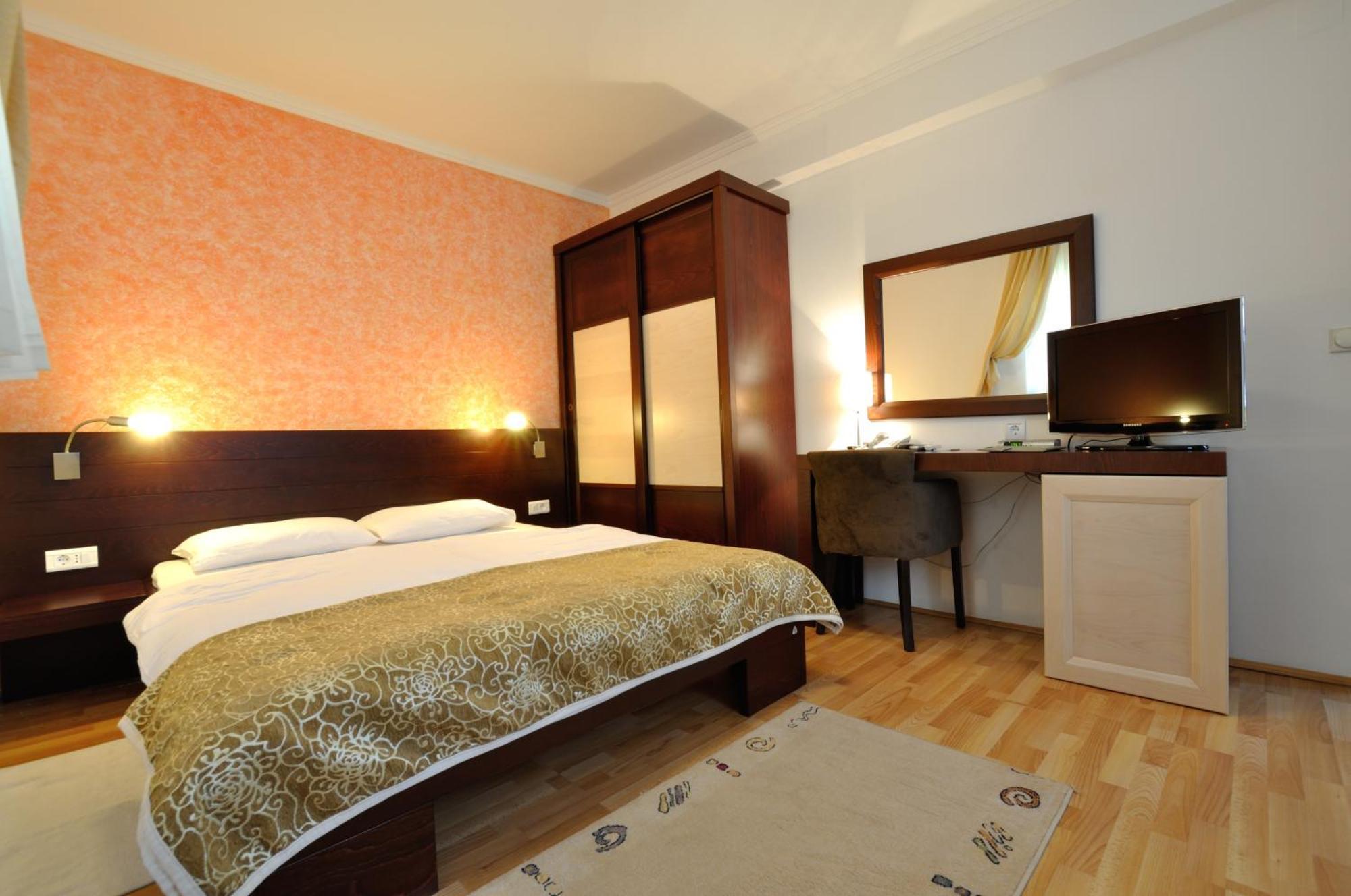 Vila Duric - Ex Hotel Duric Petrovac Dış mekan fotoğraf