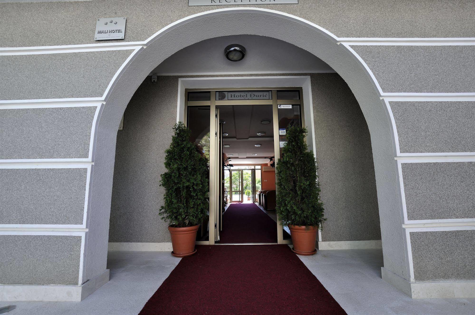 Vila Duric - Ex Hotel Duric Petrovac Dış mekan fotoğraf